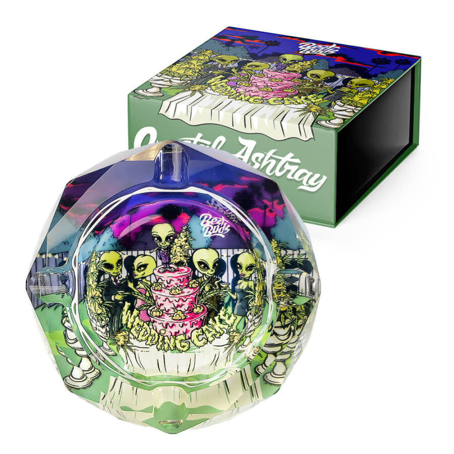 Gâteau de mariage en forme de cendrier en cristal | Best Buds - Grand, robuste et conçu pour se démarquer. 